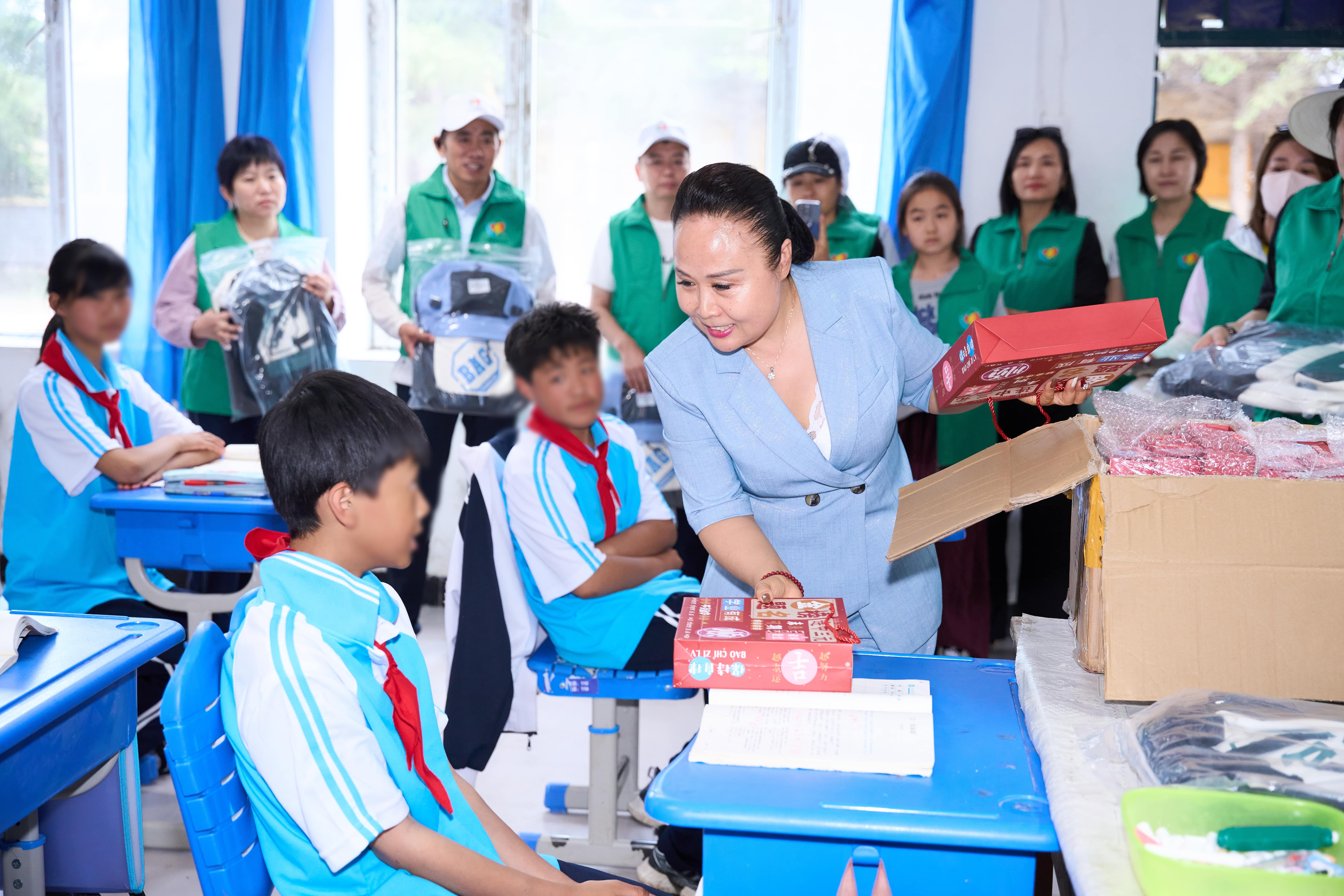 第254所 黑龙江巴彦县黑山镇民乐村多宝网页版侯玉霞学校 第254所 黑龙江巴彦县黑山镇民乐村多宝网页版侯玉霞学校