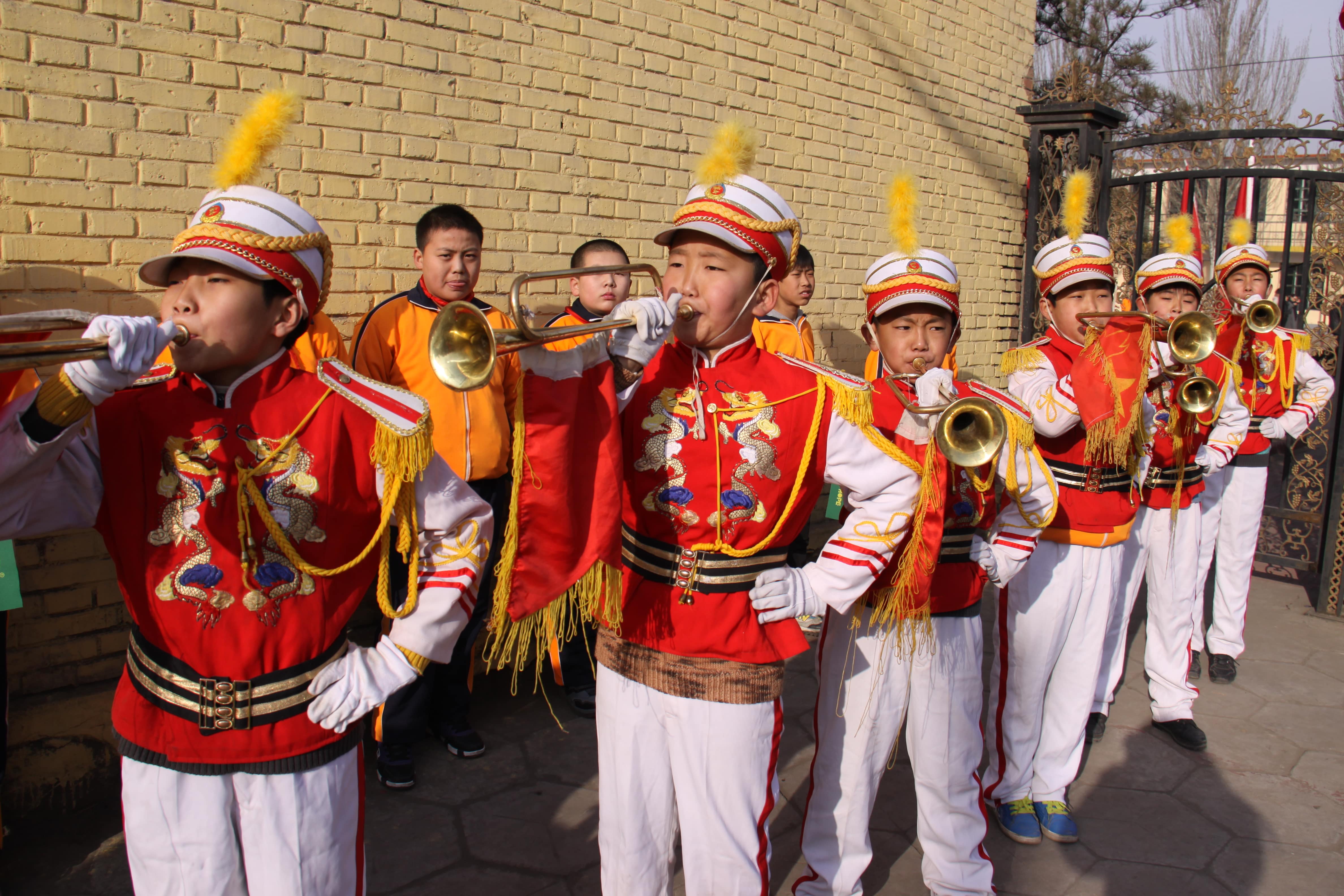 第22所 包头市西北门多宝网页版董丽萍小学 第22所 包头市西北门多宝网页版董丽萍小学