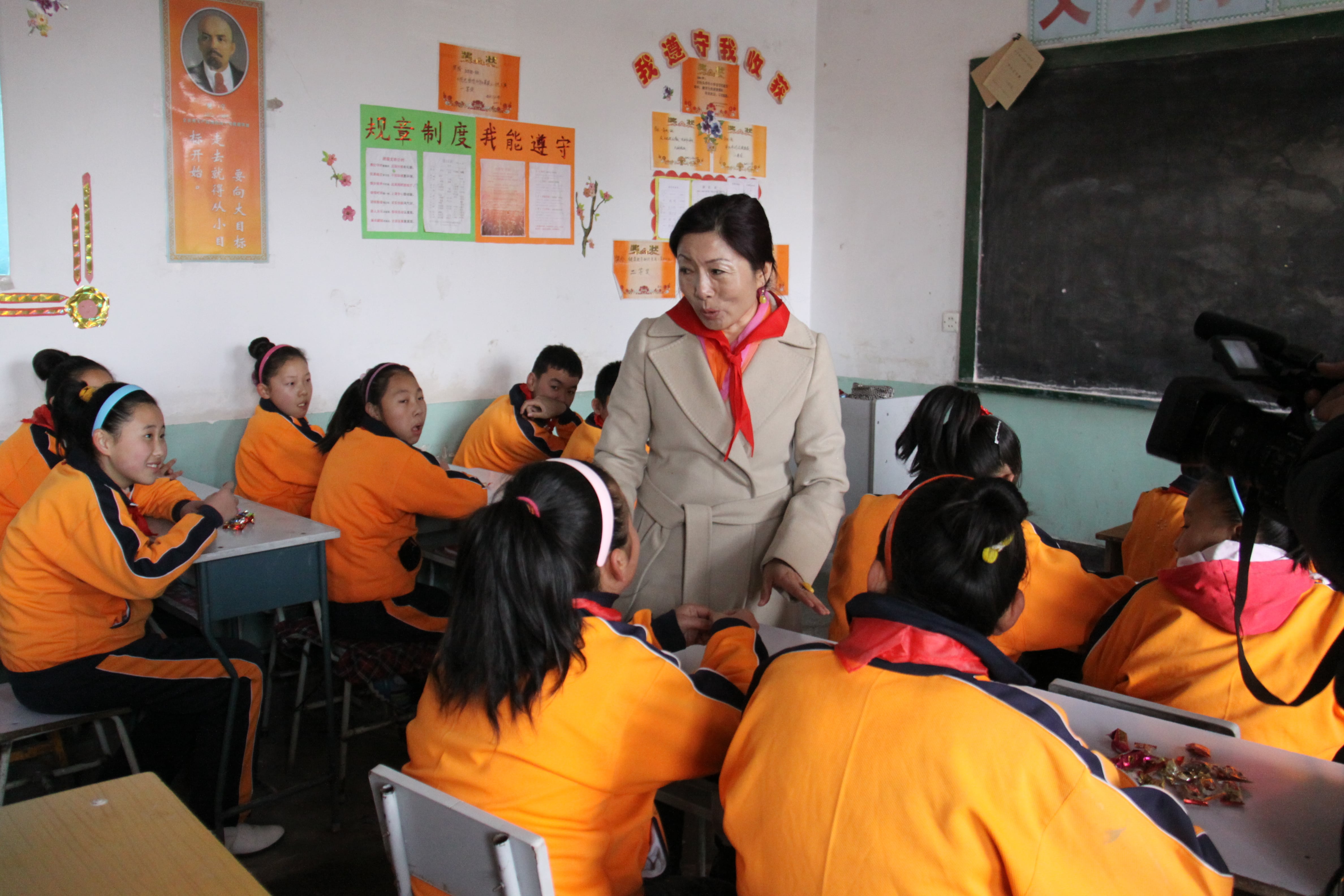 第22所 包头市西北门多宝网页版董丽萍小学 第22所 包头市西北门多宝网页版董丽萍小学